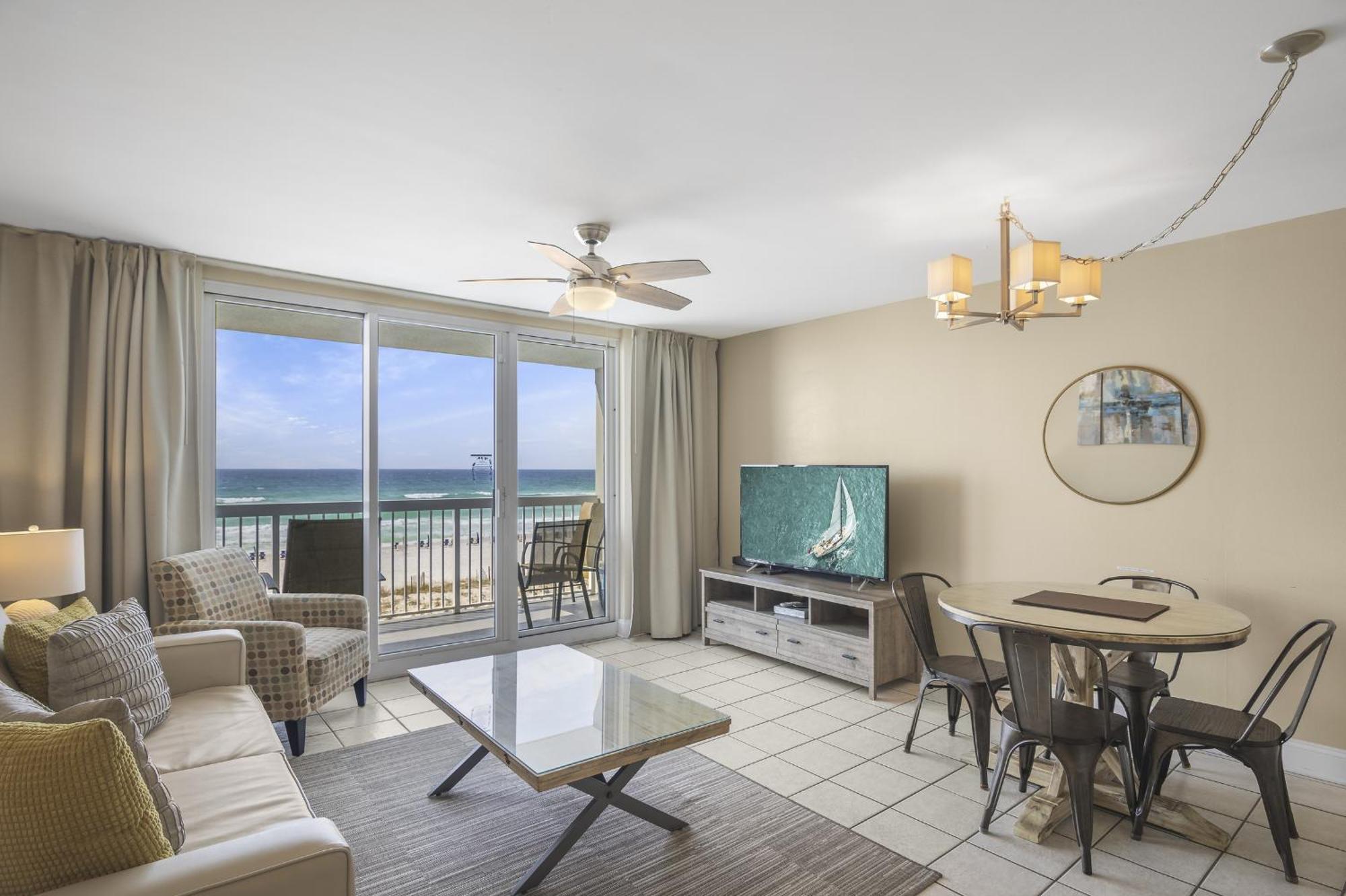 Pelican Beach Resort Condos Destin Rom bilde