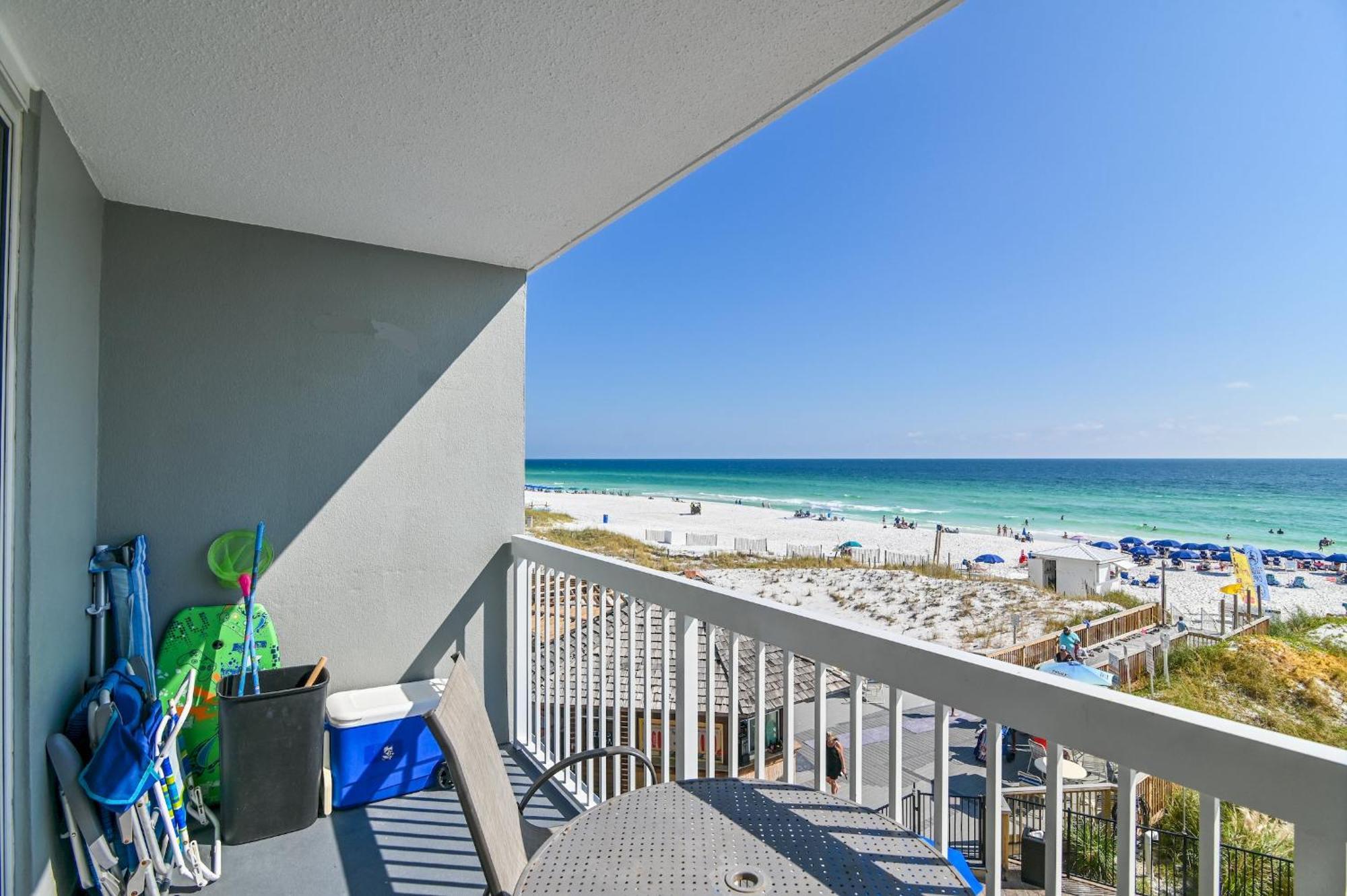 Pelican Beach Resort Condos Destin Rom bilde