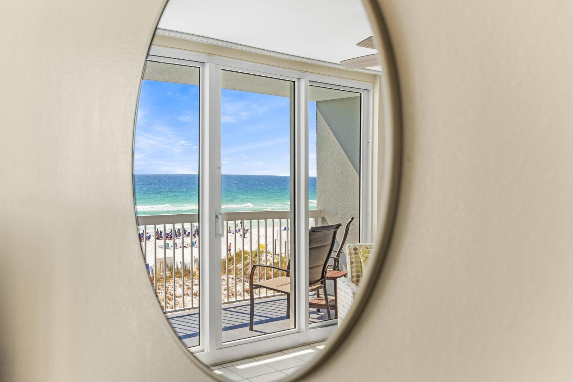 Pelican Beach Resort Condos Destin Rom bilde