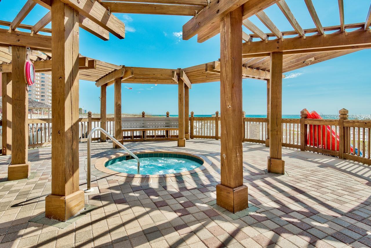 Pelican Beach Resort Condos Destin Eksteriør bilde